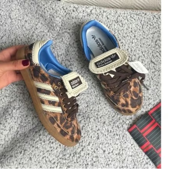 Adidas Safari Print Sneakers with Blue Accents - Picture 2 of 7